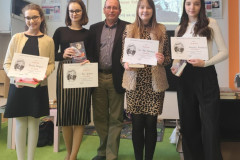 c778d238-8234-4bb8-82a2-421bf75f2578-843x863