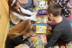 e8efda32-bd2e-4dab-ad08-af3da565a392 e8efda32-bd2e-4dab-ad08-af3da565a392