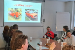 resize_image_691b7cf015620