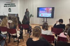 a2145472-1c99-4103-969c-8cc70fda2063