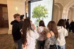 ca28948d-c485-4532-8899-7ea452fe9428