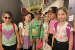 received_1384556865656649